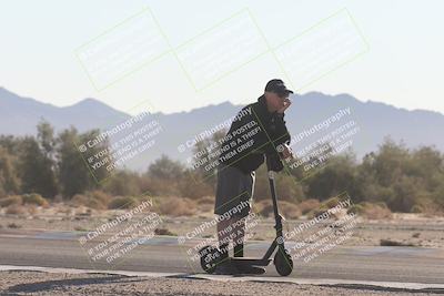 media/Oct-30-2025-Racers Edge (Thu) [[dabbdaf680]]/1-Around the Pits- Track Walk/